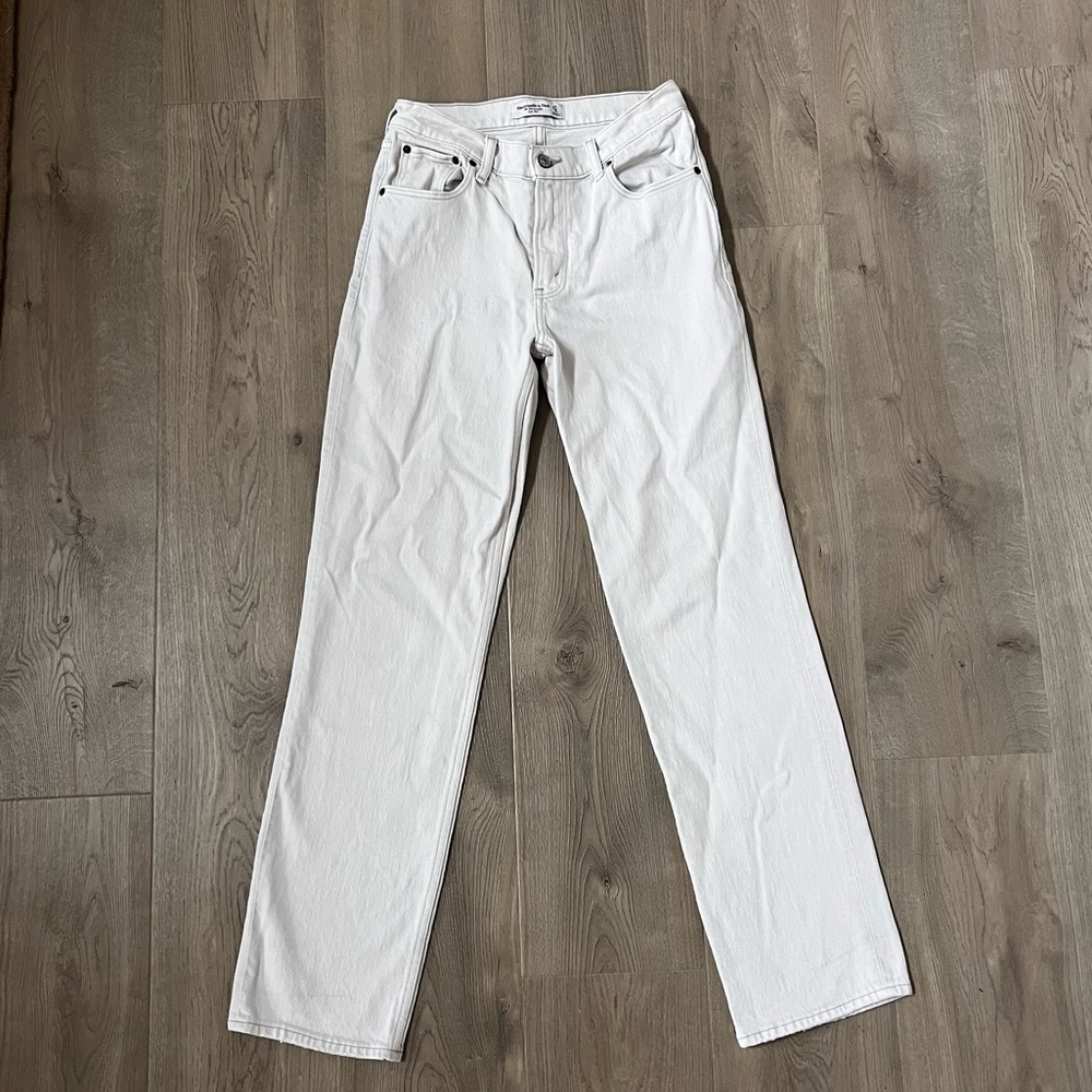 Abercrombie The 90s Straight Low Rise Jean GUC